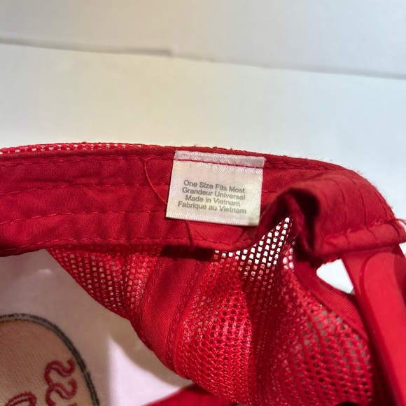 Bass Pro Shops Hat Men Embroidered  Logo Mesh Fishing Hunting Trucker Snapback - Picture 4 of 6